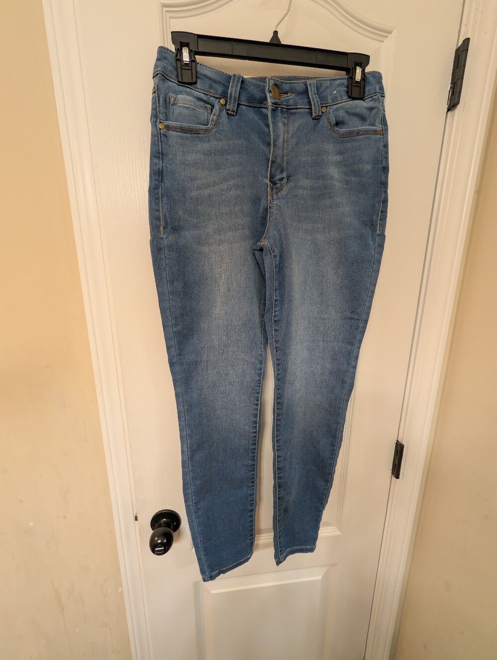 d. jeans Classic Blue Jeans With Stretch